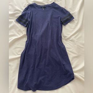 Forever 21 Casual Navy Blue T-Shirt Dress size small